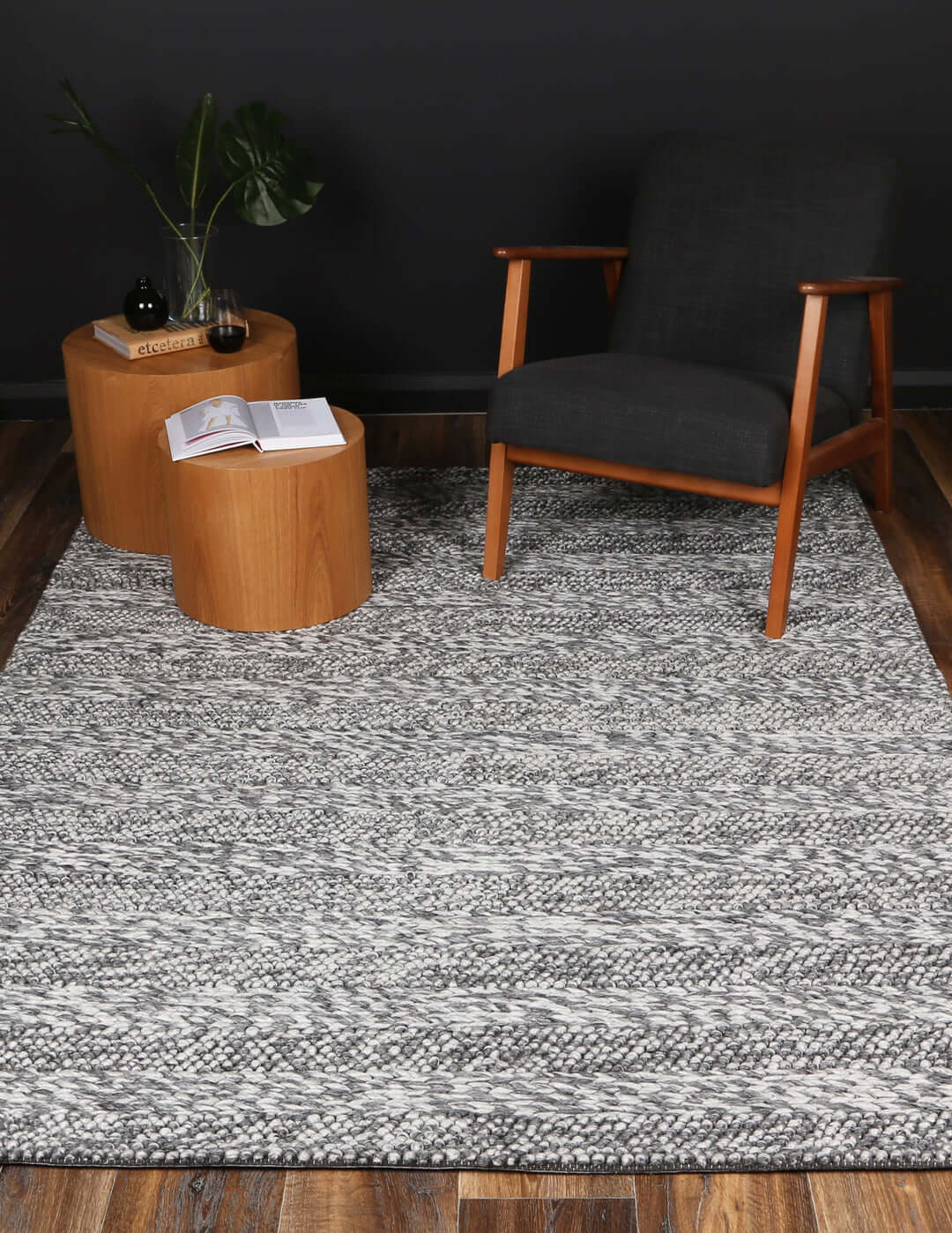 Harlow Ringlets Charcoal wool blend rug - texture