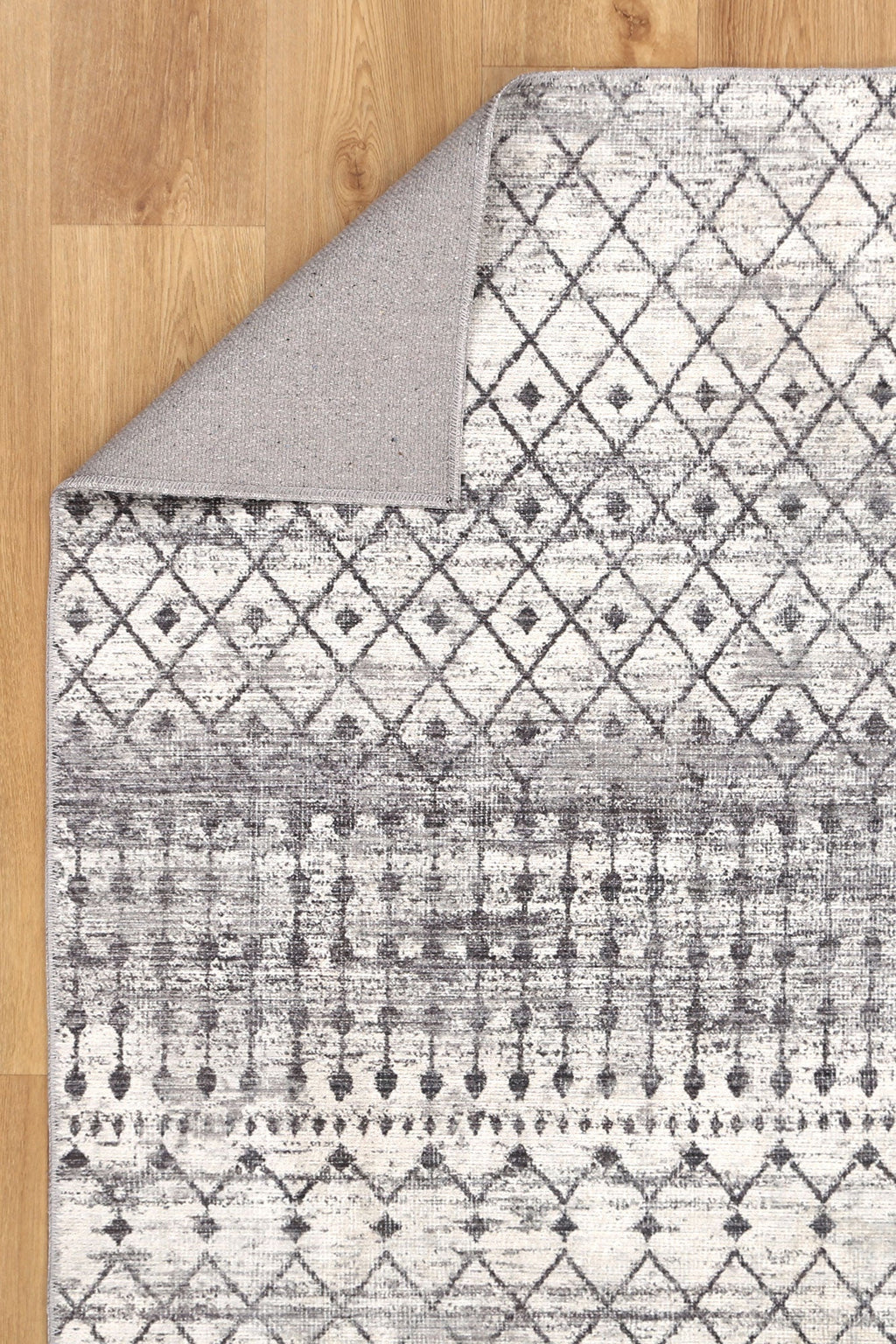 Home Culture Andre Machine Washable Rug - VTL1217-01 – view 3