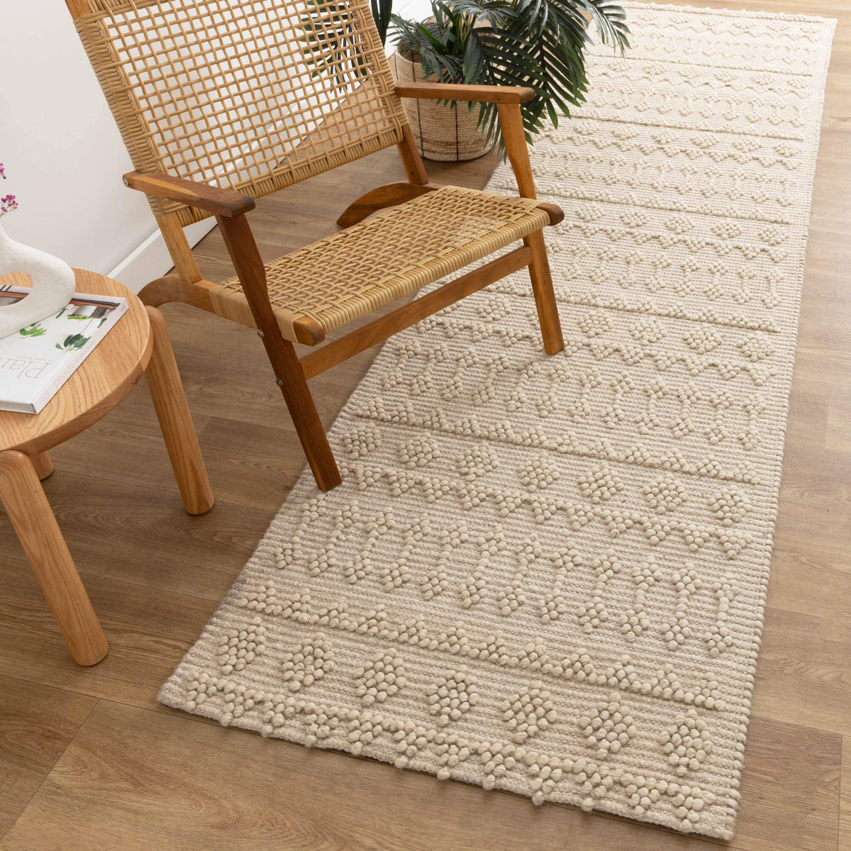 Himalaya Fine Tribal Natural Wool Blend Runner detail