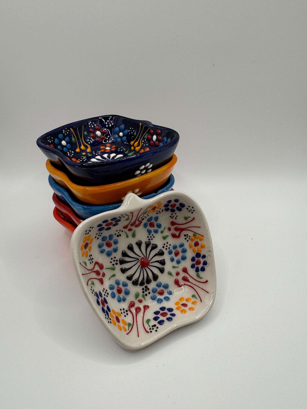 Handmade Turkish Ceramic Apple-Shaped Bowls – Colorful Snack & Dip Dishes (Set of 6)