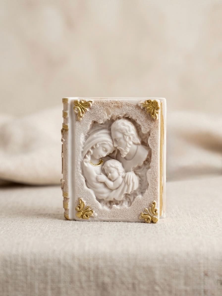Holy Family Mini Book Decor 7cm - detailed miniature religious ornament in book-style design.