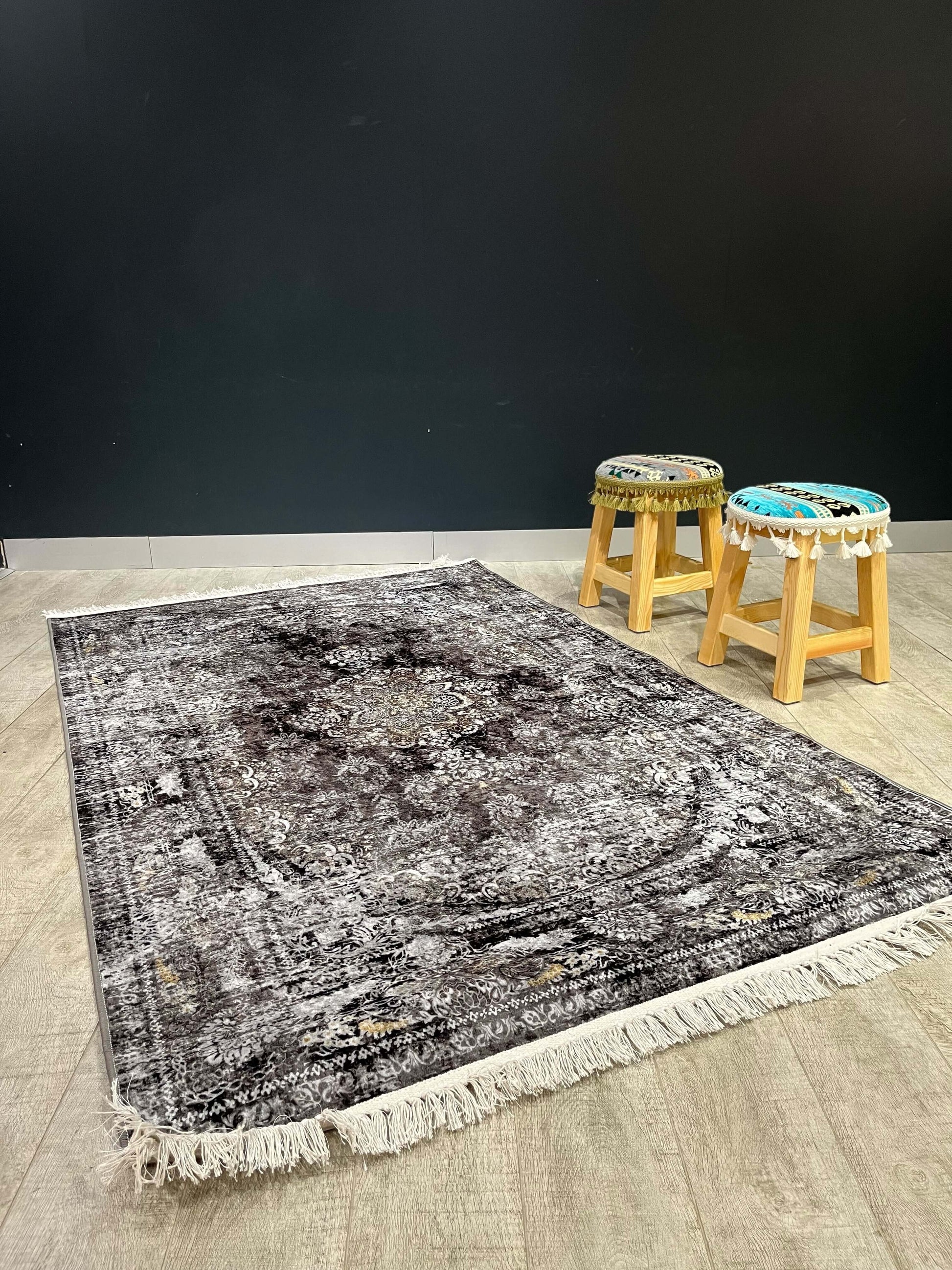 Istanbul Rug Grey Rugs   