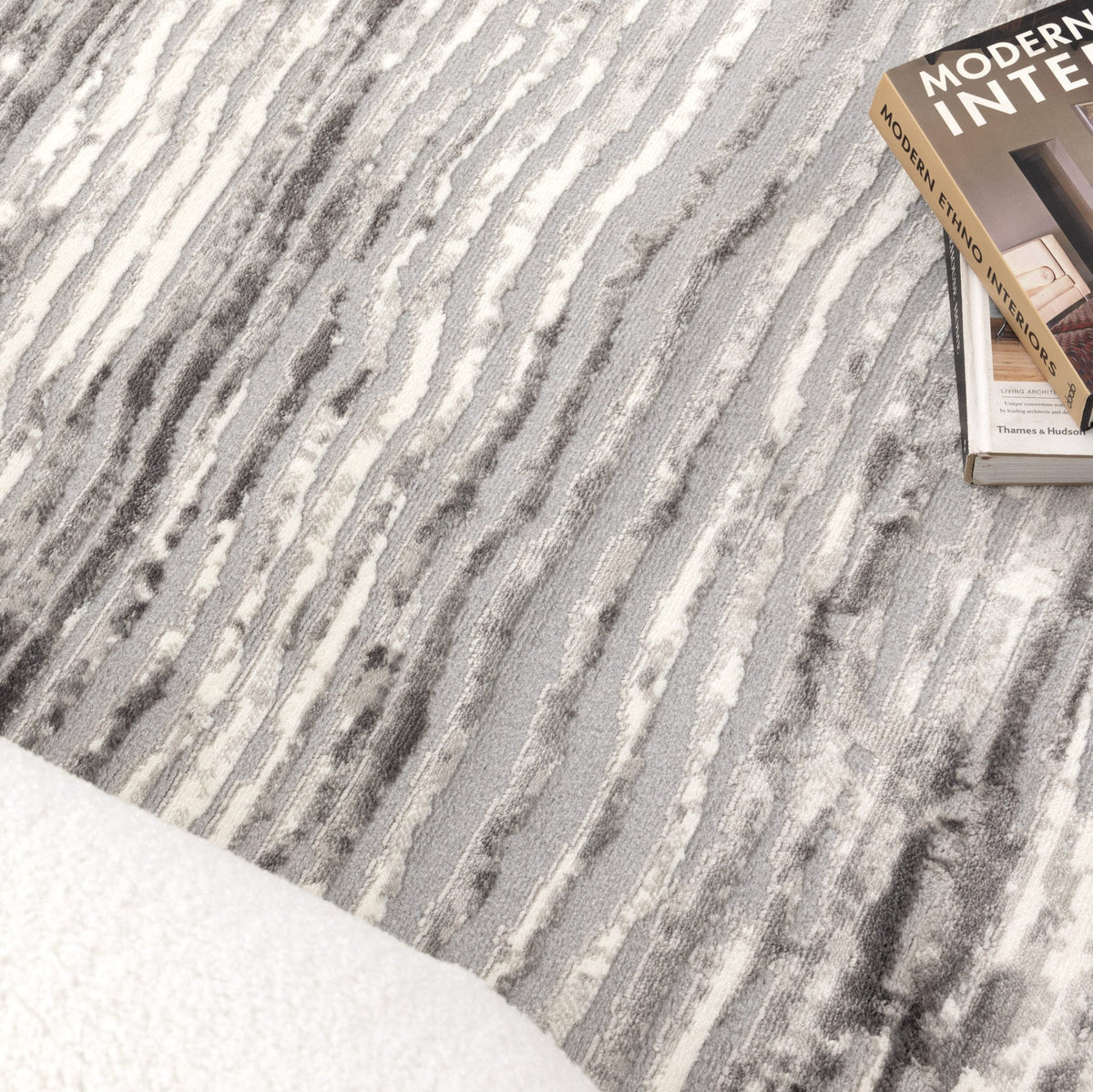 Jade Distressed Lines Grey Rug - JADE002 – view 5