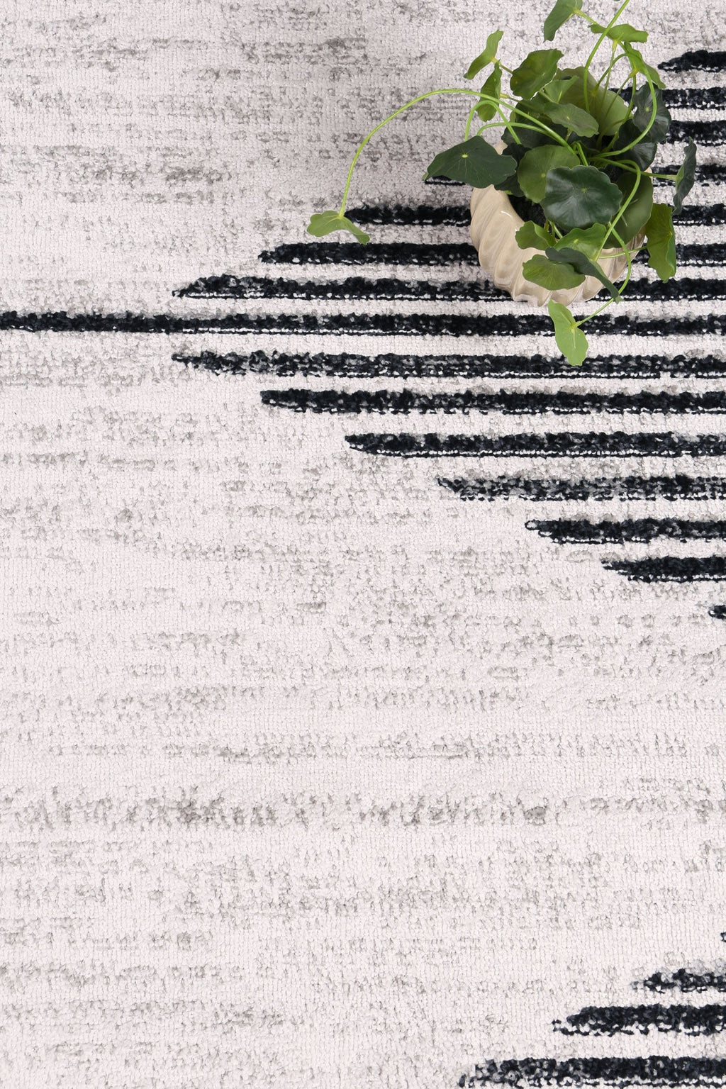 Kimberley Diamond Charcoal Contemporary Rug - 3CHAR – view 6