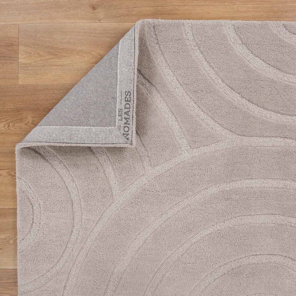 Les Nomades Ellipse Beige Wool Rug – view 4