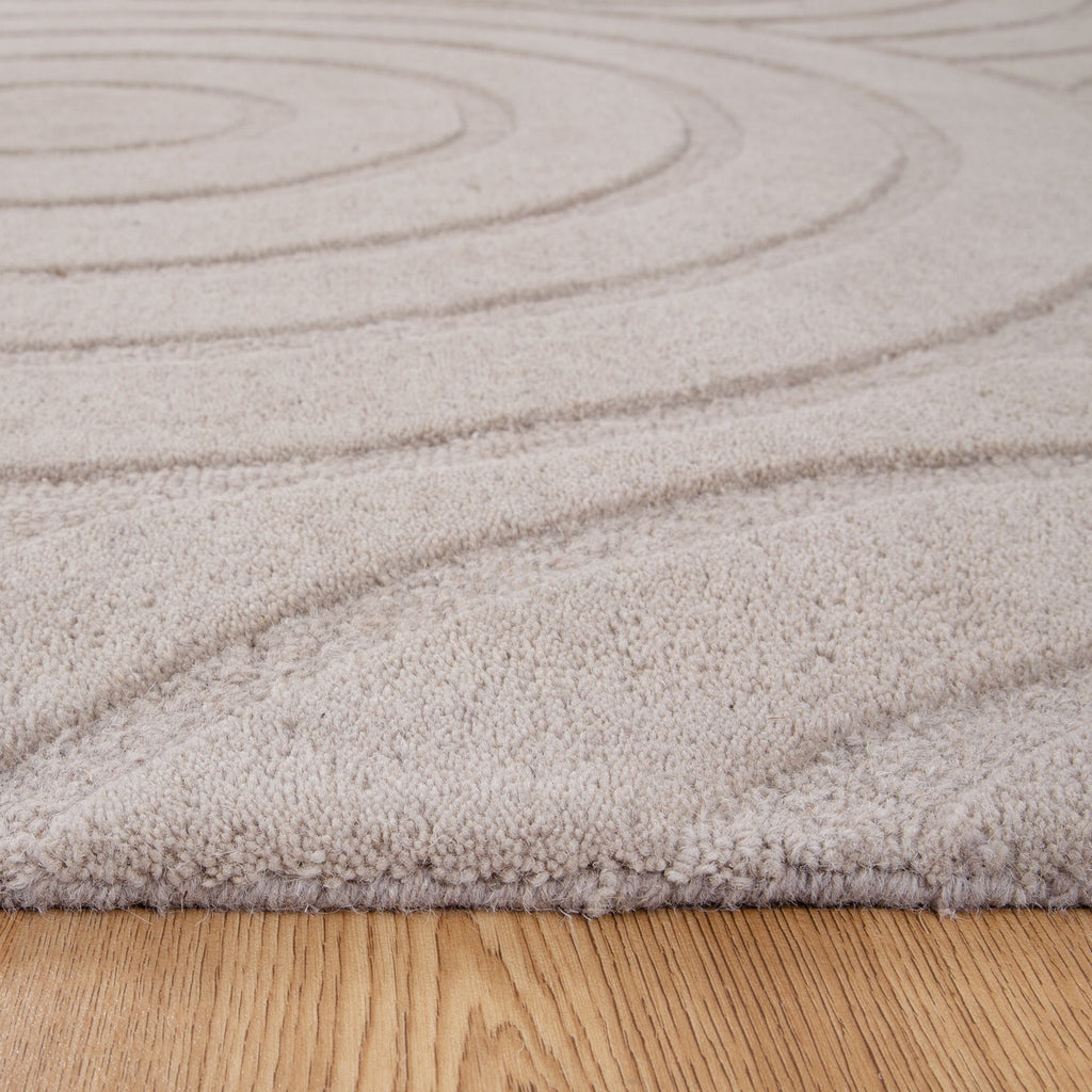 Les Nomades Ellipse Beige Wool Rug – view 5
