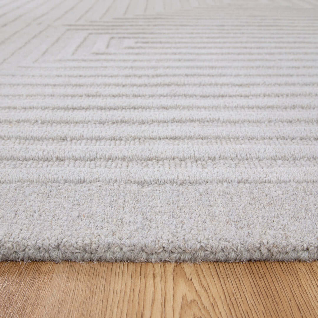Les Nomades Felix Light Grey wool rug - texture