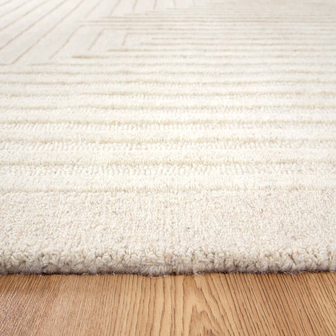 Les Nomades Felix Cream wool rug - texture