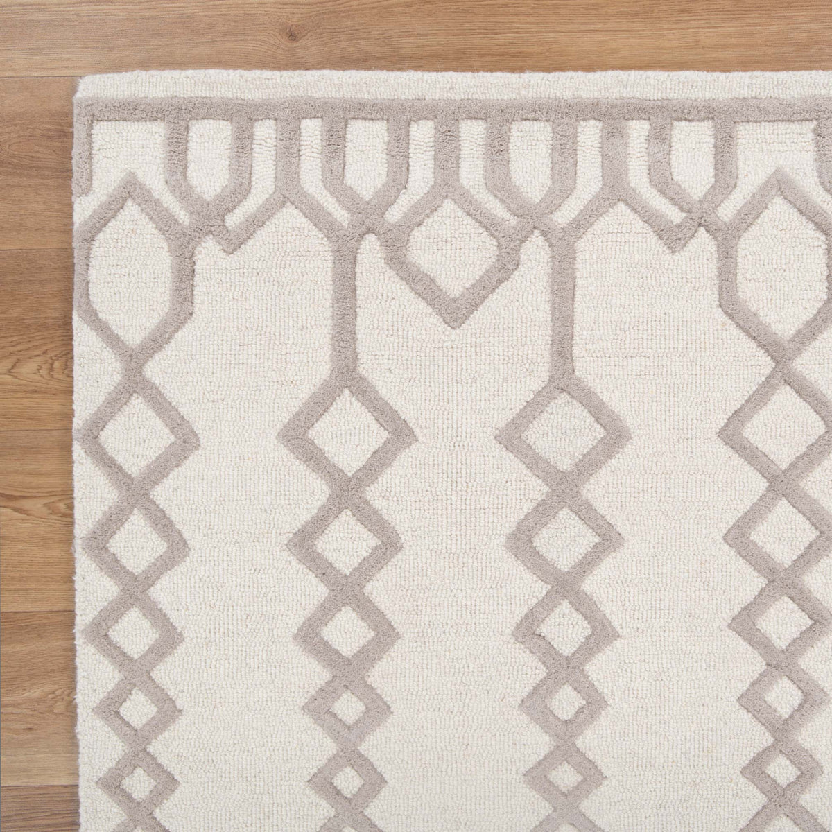 Les Nomades Senso Beige Wool Rug – view 3