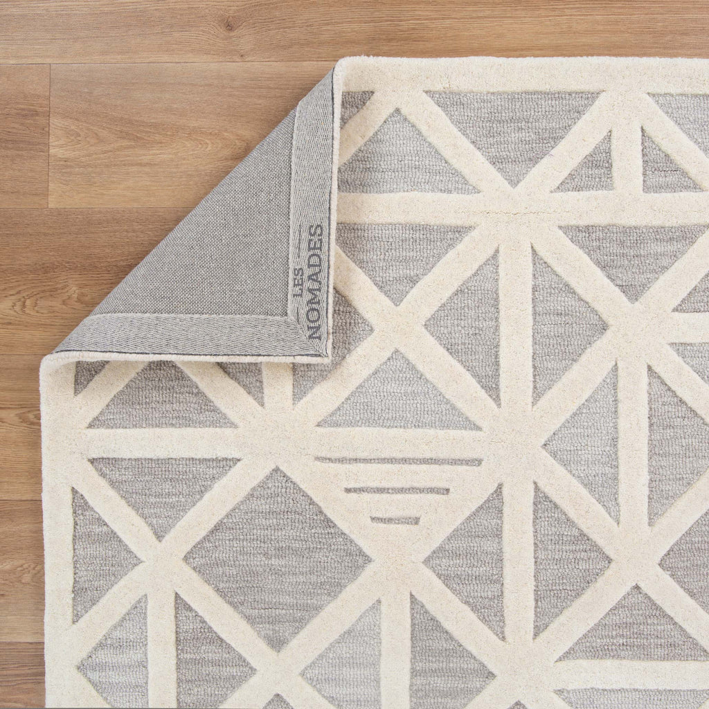 Les Nomades Trilogy Greige Wool Rug – view 4