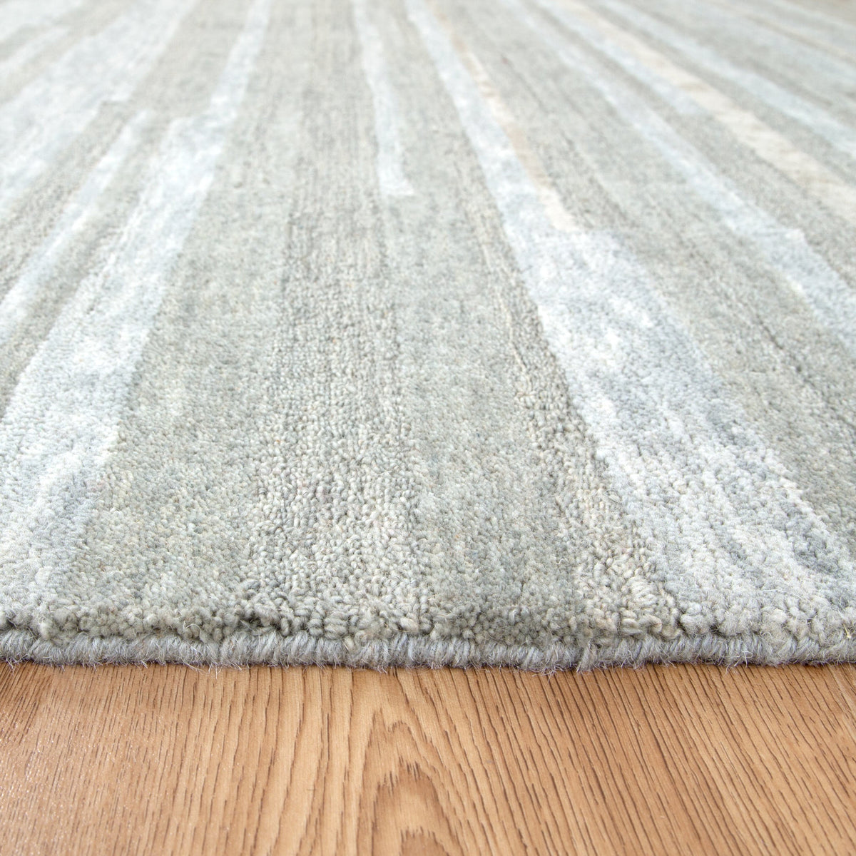 Les Nomades Linear Light Ash Wool Rug – view 5