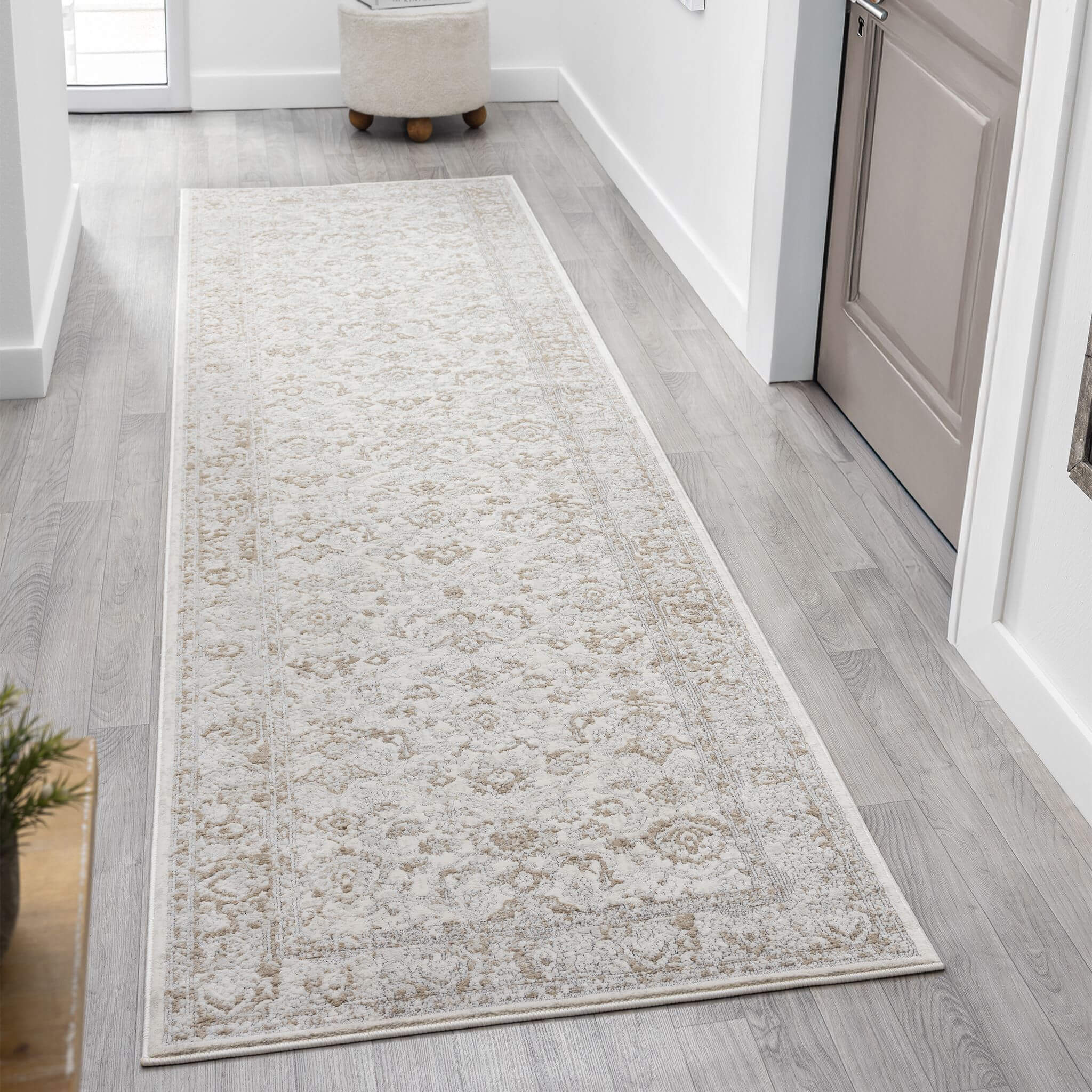 Pearl Hallway Runner Rug with plush, non-shed pile and all-side binding. Power-loomed in Türkiye for durable, easy-care hallway style.