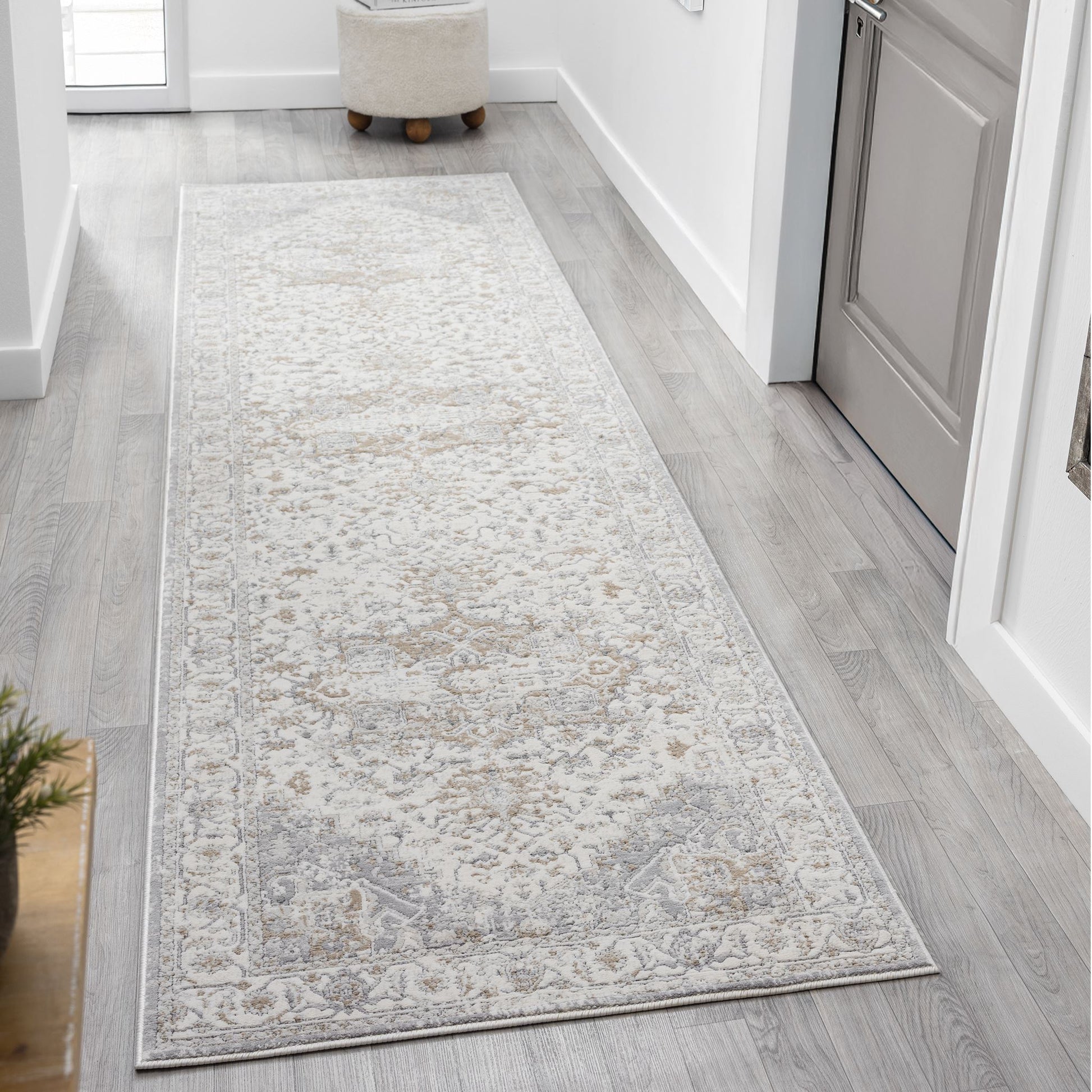 Cream Hallway Runner Rug with soft, non-shed pile and all-side binding. Power-loomed in Türkiye for durable, easy-care hallway style.