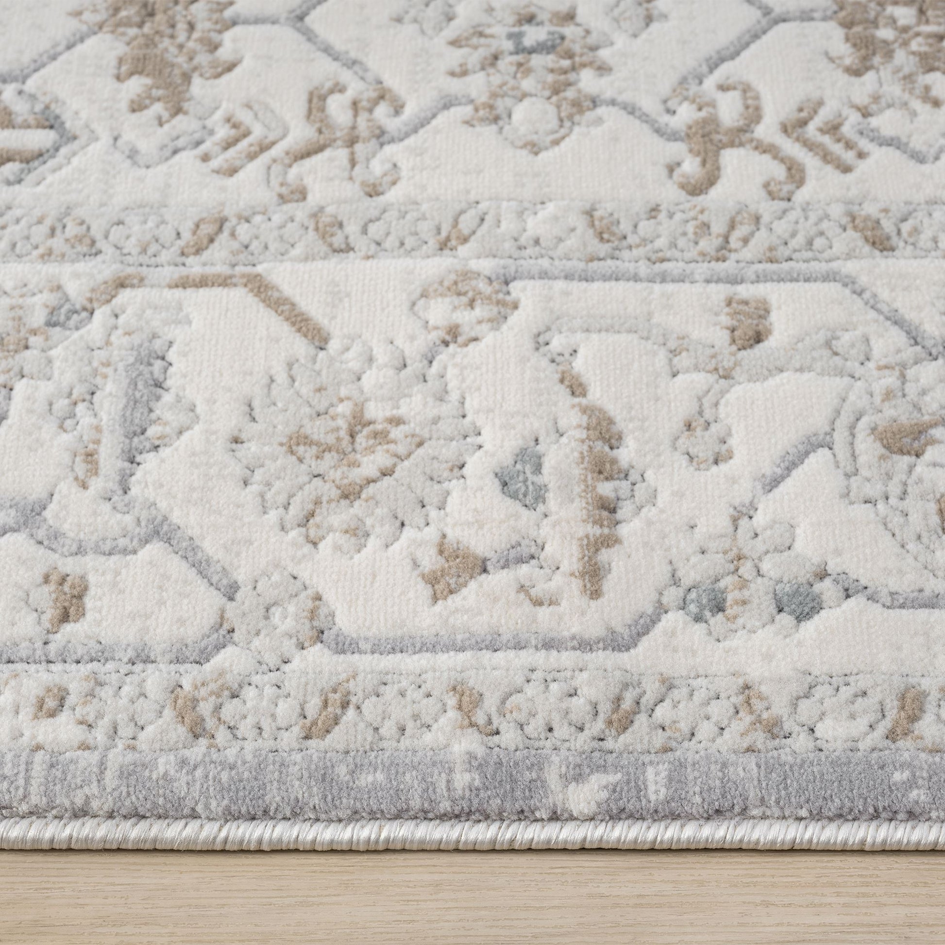 Cream Hallway Runner Rug with soft, non-shed pile and all-side binding. Power-loomed in Türkiye for durable, easy-care hallway style.