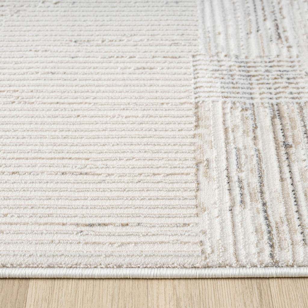 Luxley 590 Sand Hallway Runner