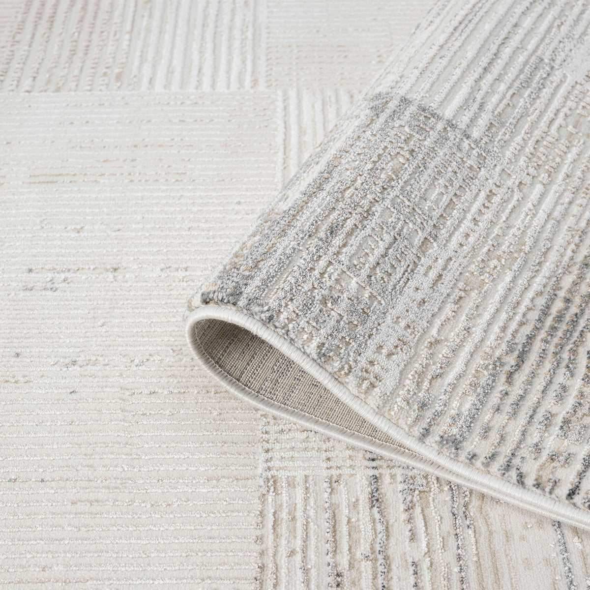 Luxley 590 Sand Turkish Rug
