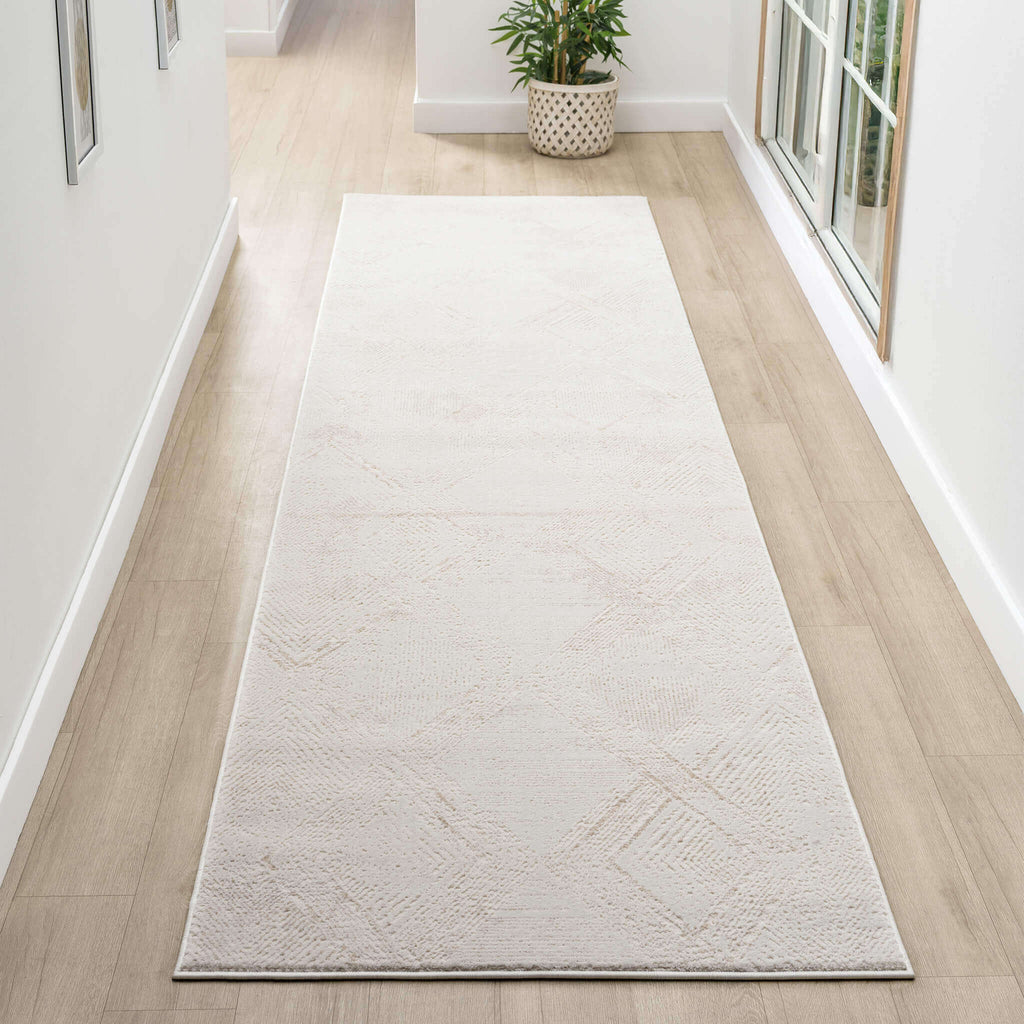 Luxley 592 Pearl Hallway Runner lifestyle view