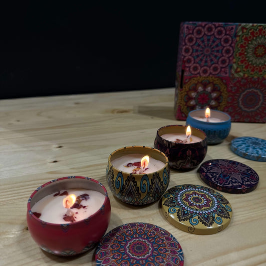 Luxury Scented Candle Decorative Tins with Floral Aromas-Discover the perfect gift with our Luxury Scented Candle Gift Set, featuring 4 beautifully designed decorative tins filled with soothing floral aromas and real dried flower petals. Ideal for birthda