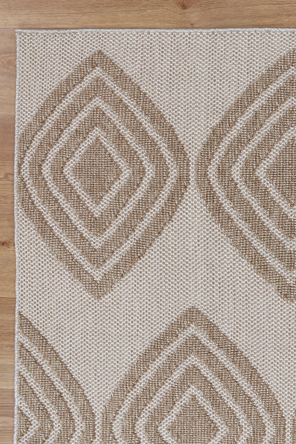 Maldives Modern Indoor/Outdoor Beige Rug – view 6