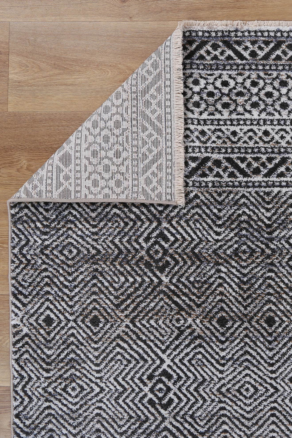 Maryland Zaranj Charcoal Tribal Soft Rug - M11 – view 4