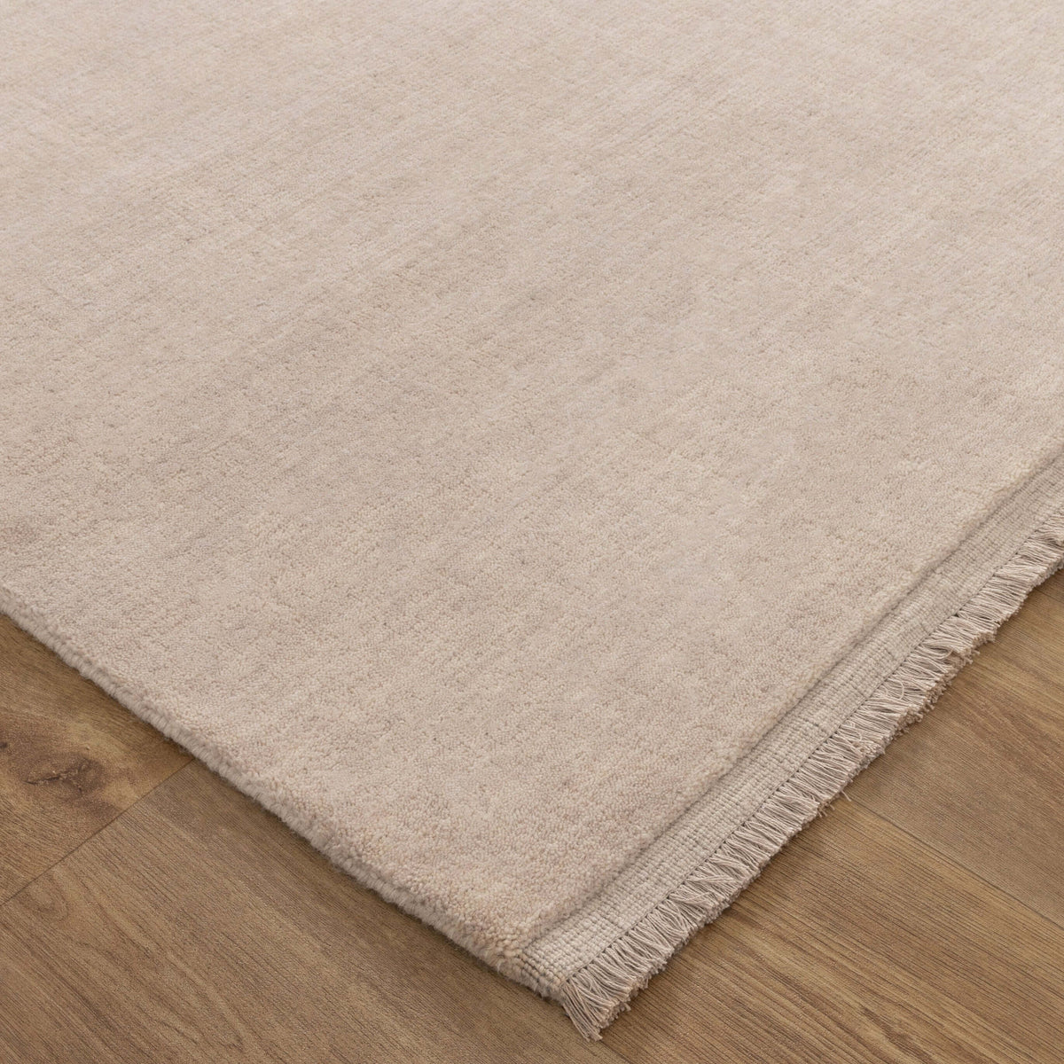 Charleston Hand-Knotted Beige Wool Rug - detail 2