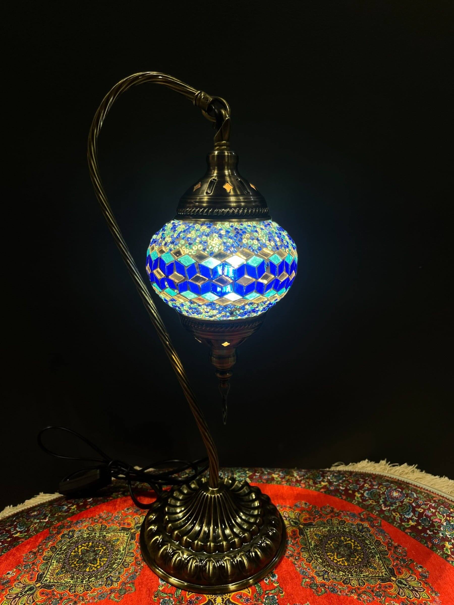 Mosaic Swan Lamp Blue Diamond