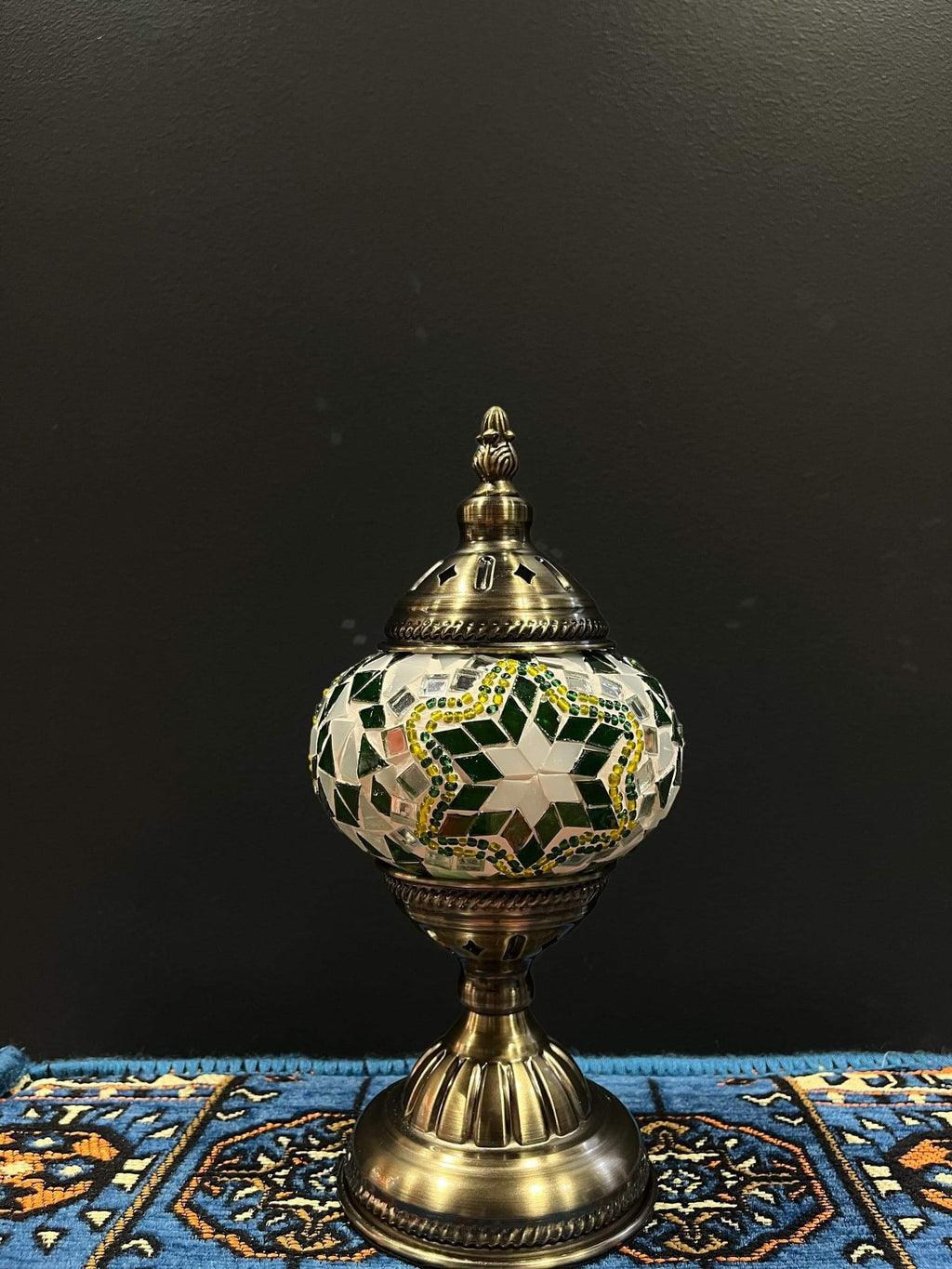 Mosaic Table Lamp featuring vibrant green star pattern and metallic base, ideal for decorative lighting.