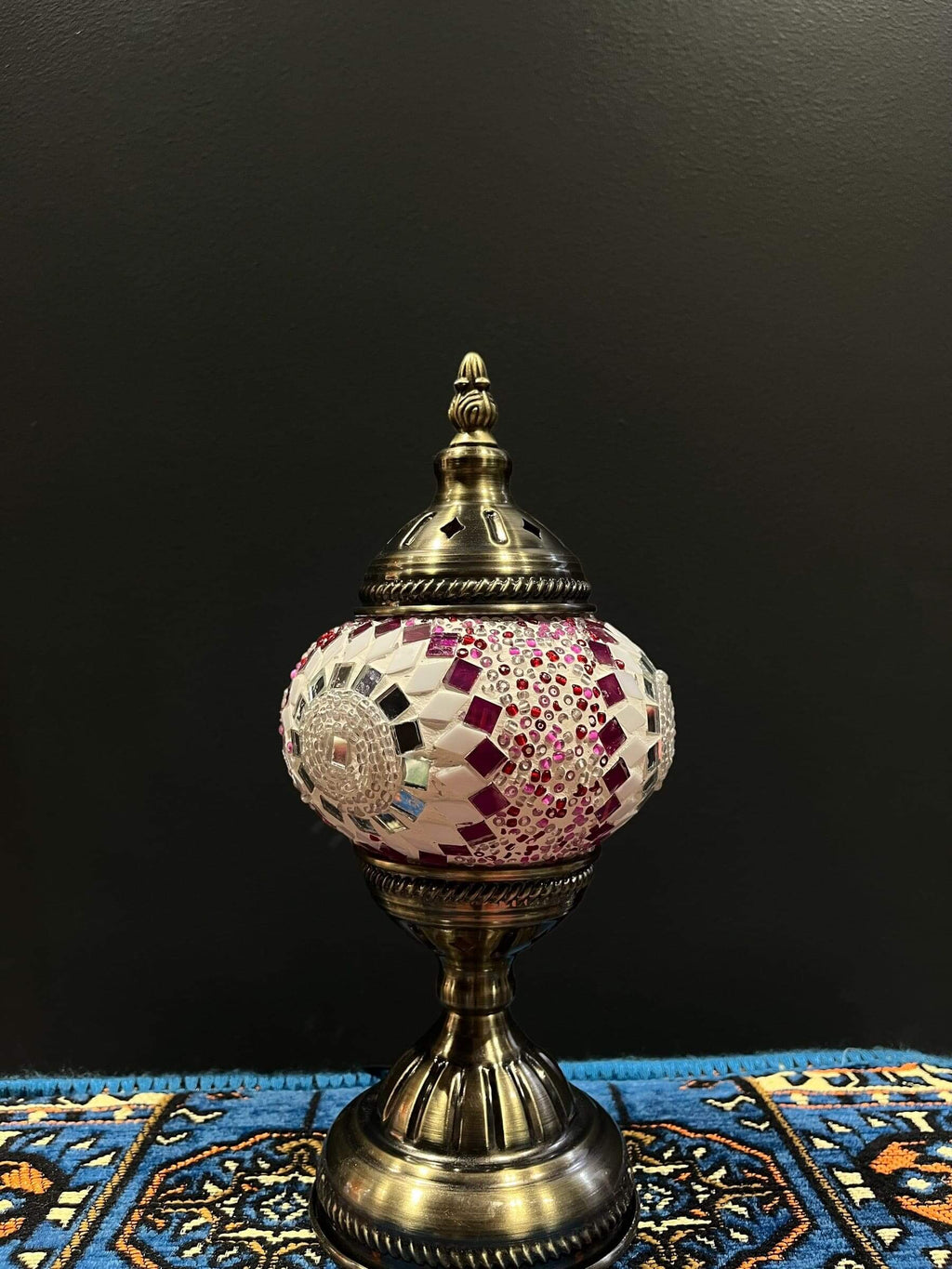 Mosaic Table Lamp Turkish glass light with vibrant colors and intricate design on a decorative background.