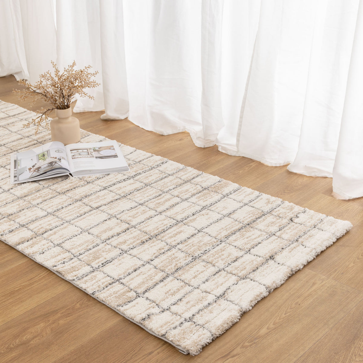 Nola Clean Lines Neutral Rug - N004 – view 8