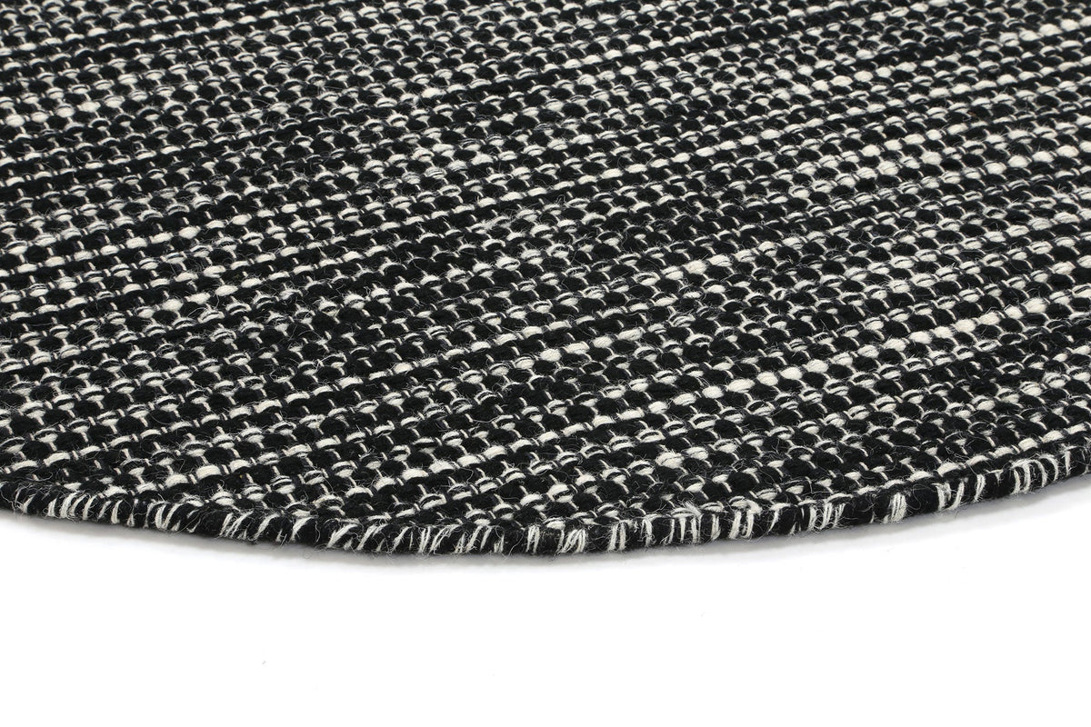 Nordic Black White Reversible Wool Round Rug – view 4