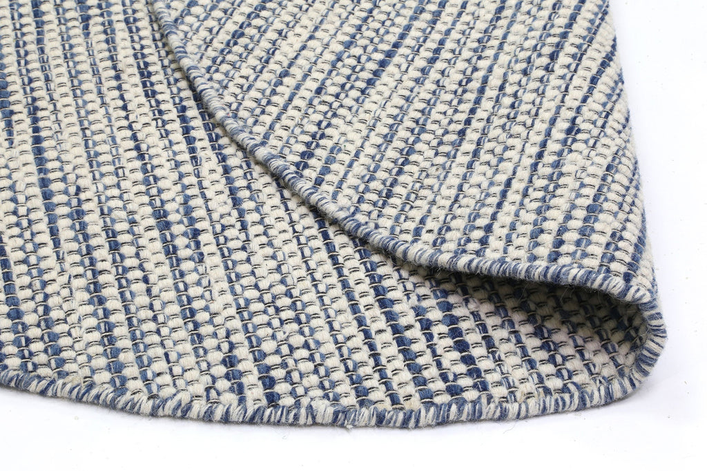 Nordic Blue Reversible Wool Round Rug – view 3