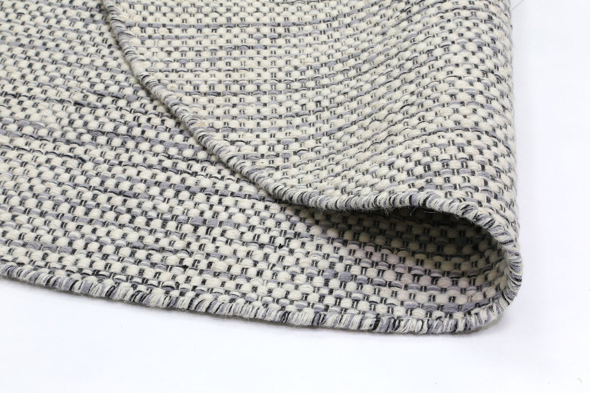 Nordic Grey Reversible Wool Round Rug – view 3