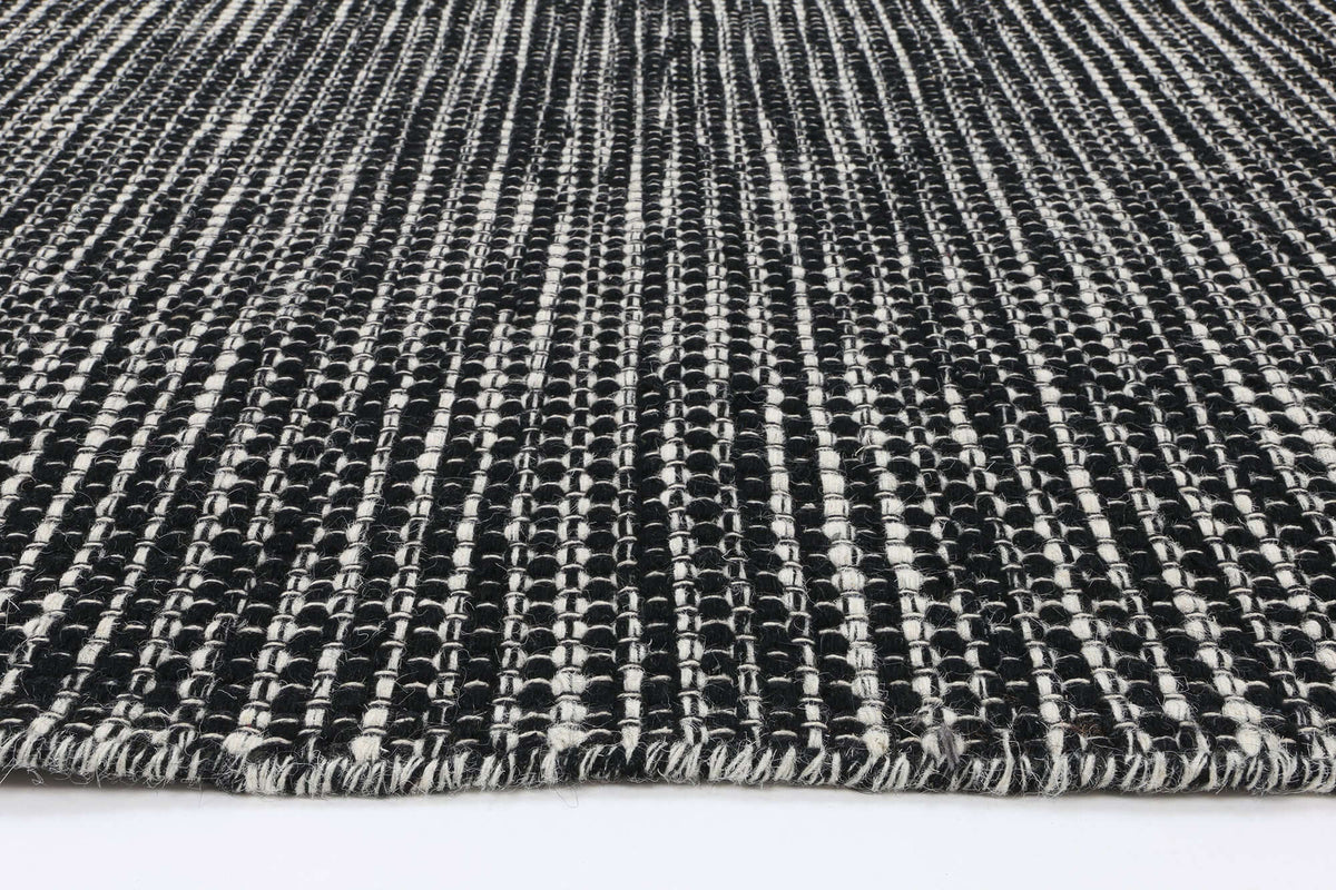 Nordic Black & White Reversible Wool Rug close-up