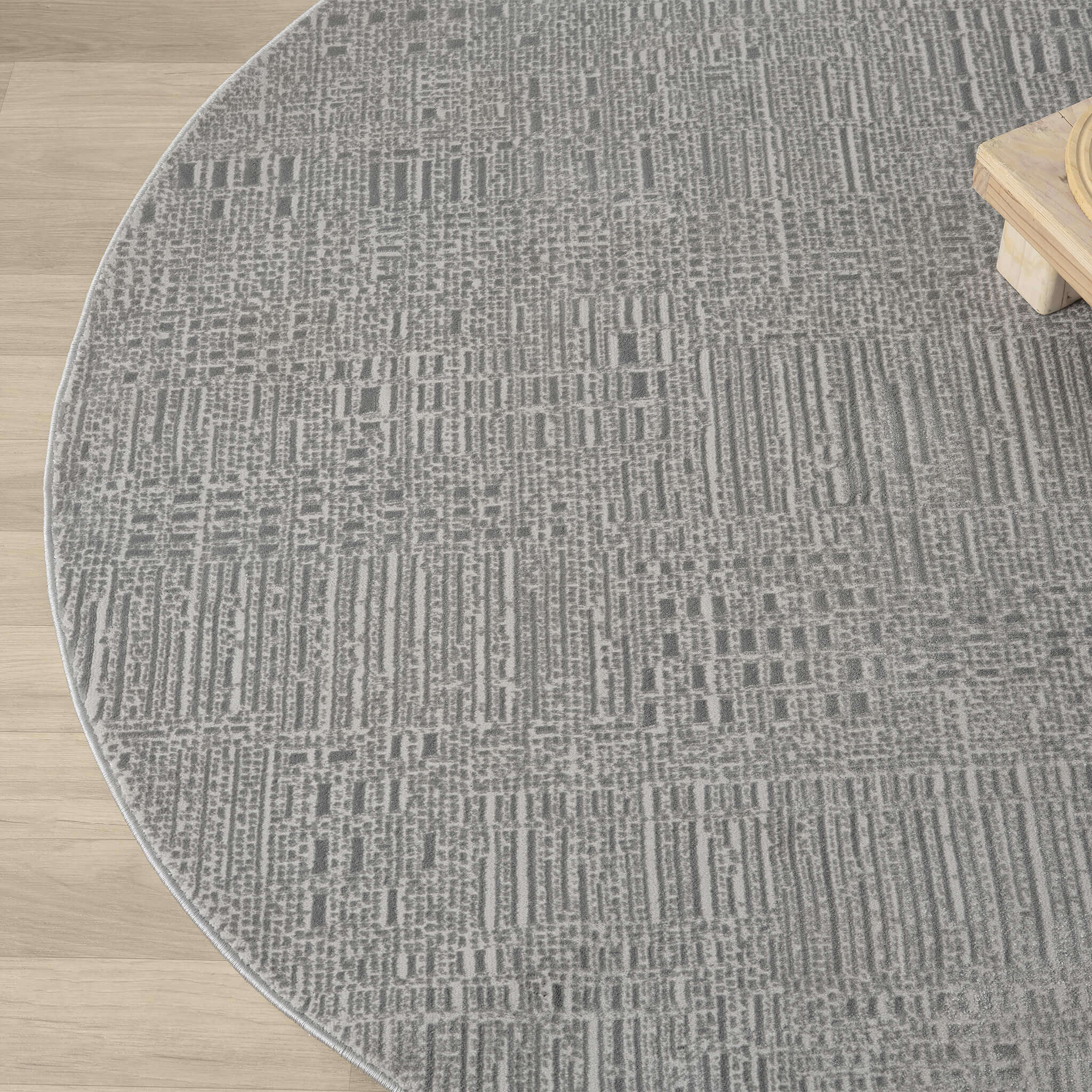 Noble 779 Slate Round - Serene Modern Luxury Rug