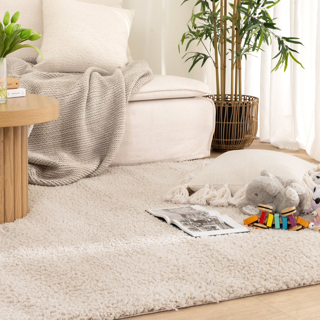 Plush Beige Shaggy Rug – view 5