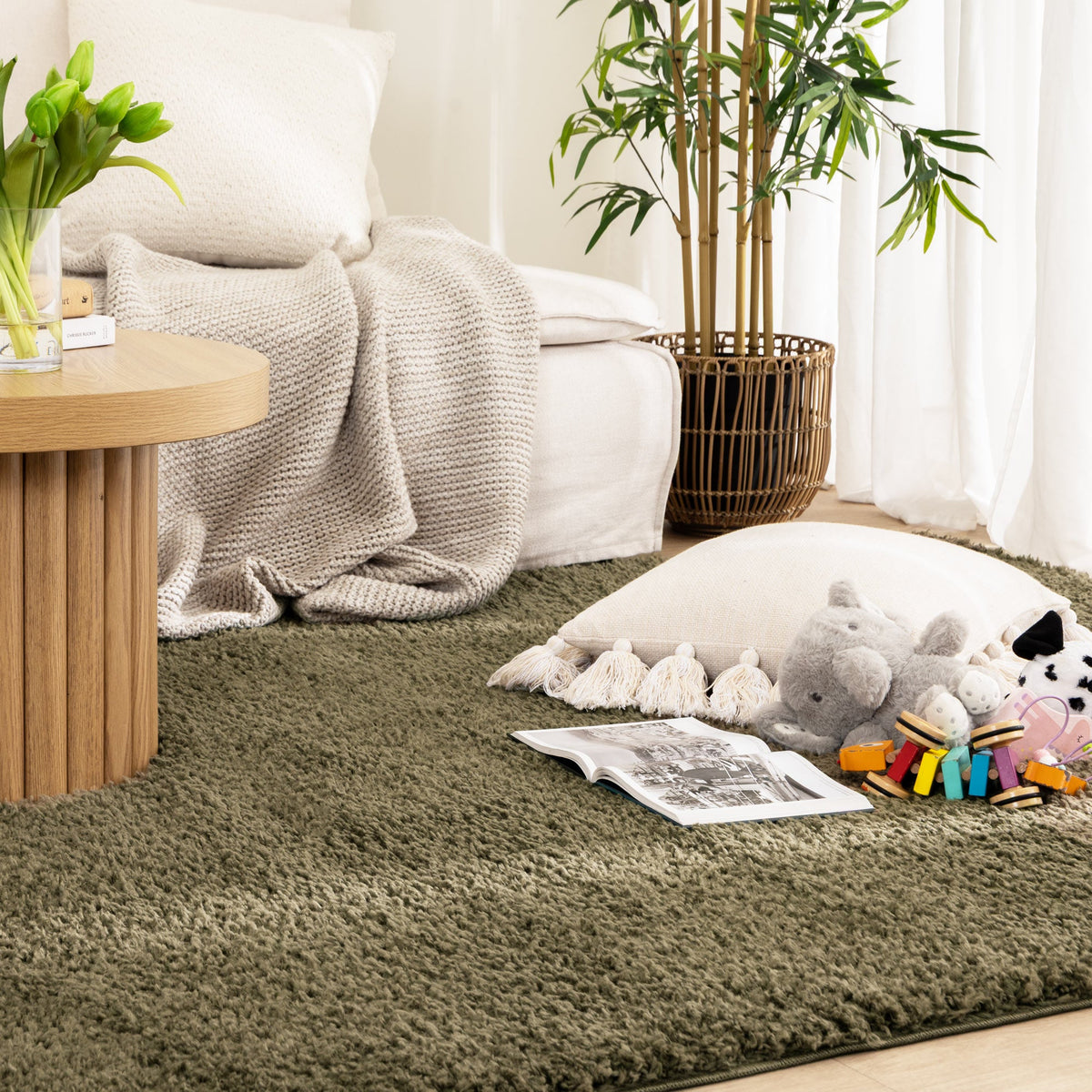 Plush Olive Green Shaggy Rug – view 5