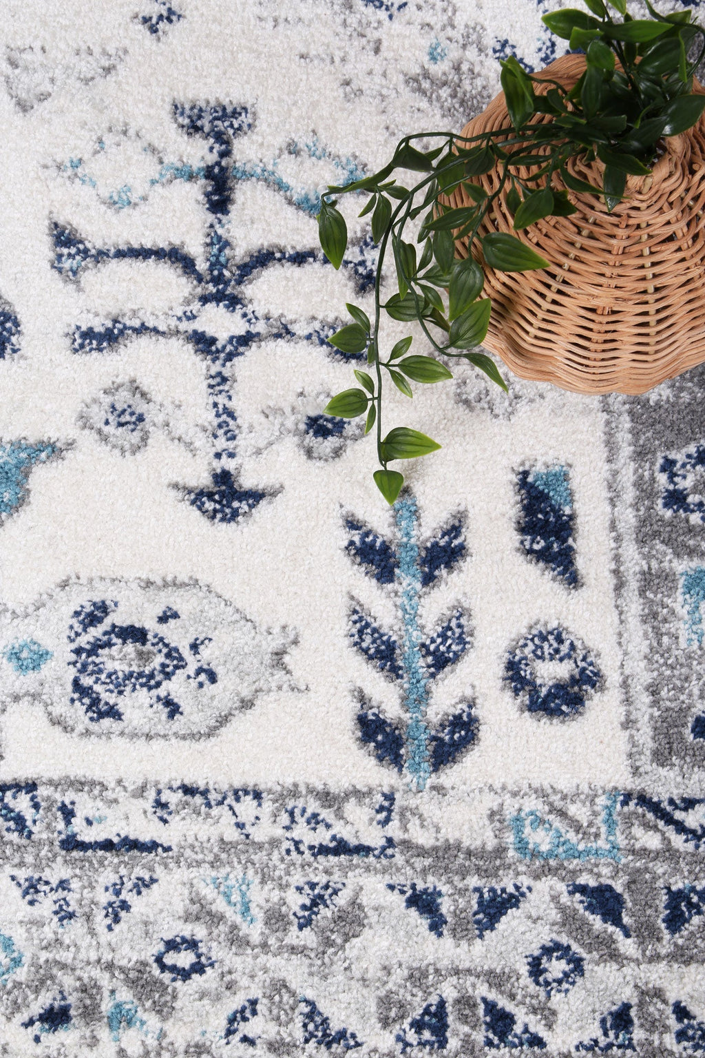 Provence Nimes Blue & Grey Traditional Rug - 014 – view 6