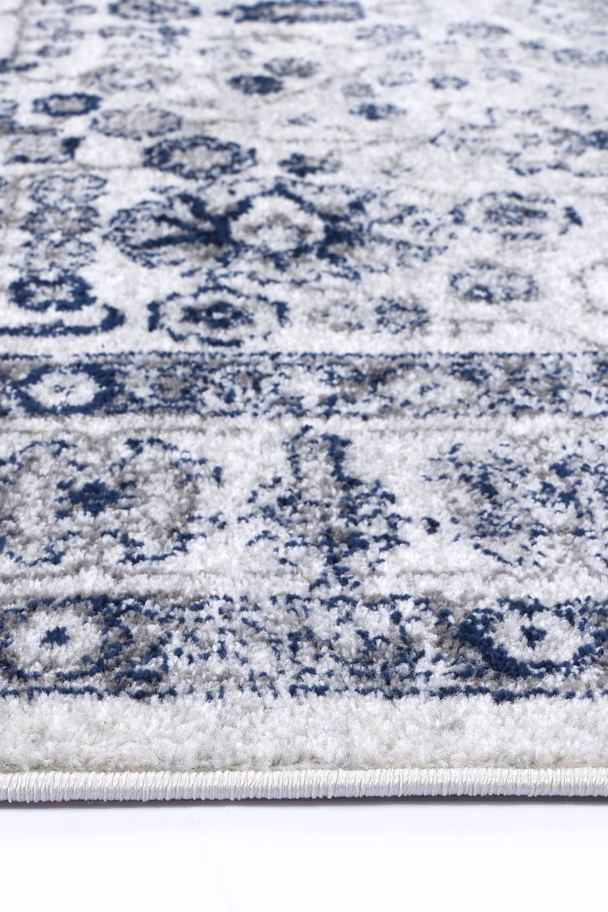 Provence Marseille Ivory & Blue Traditional Rug - 016 – view 3