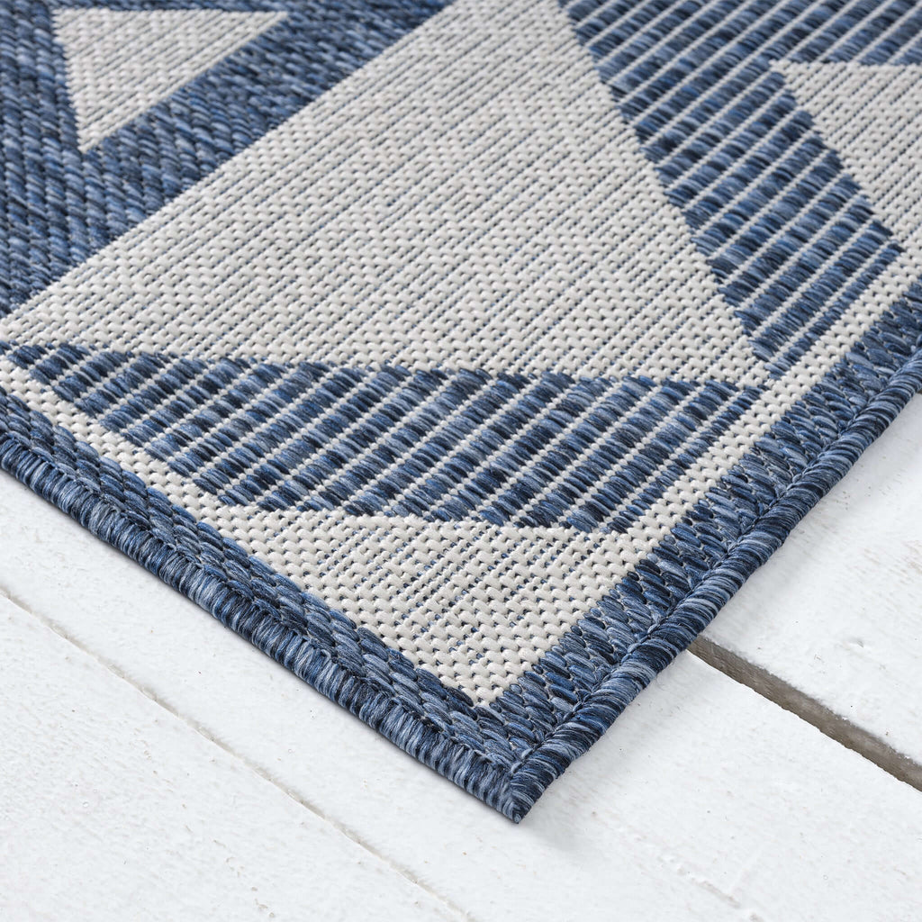 Patio 457 Indigo Hallway Runner