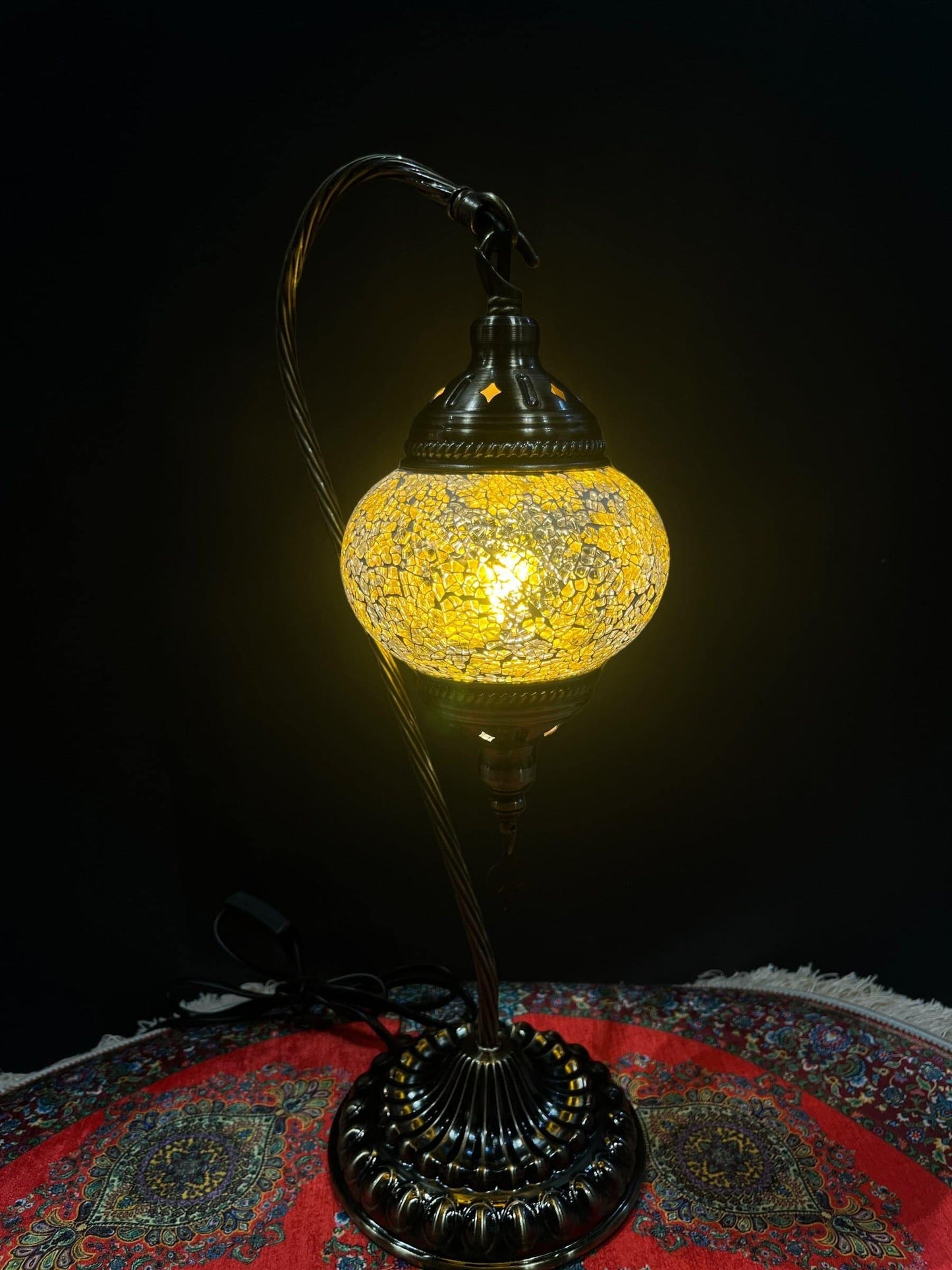 Mosaic Swan Lamp Yellow Crackle Lamps   