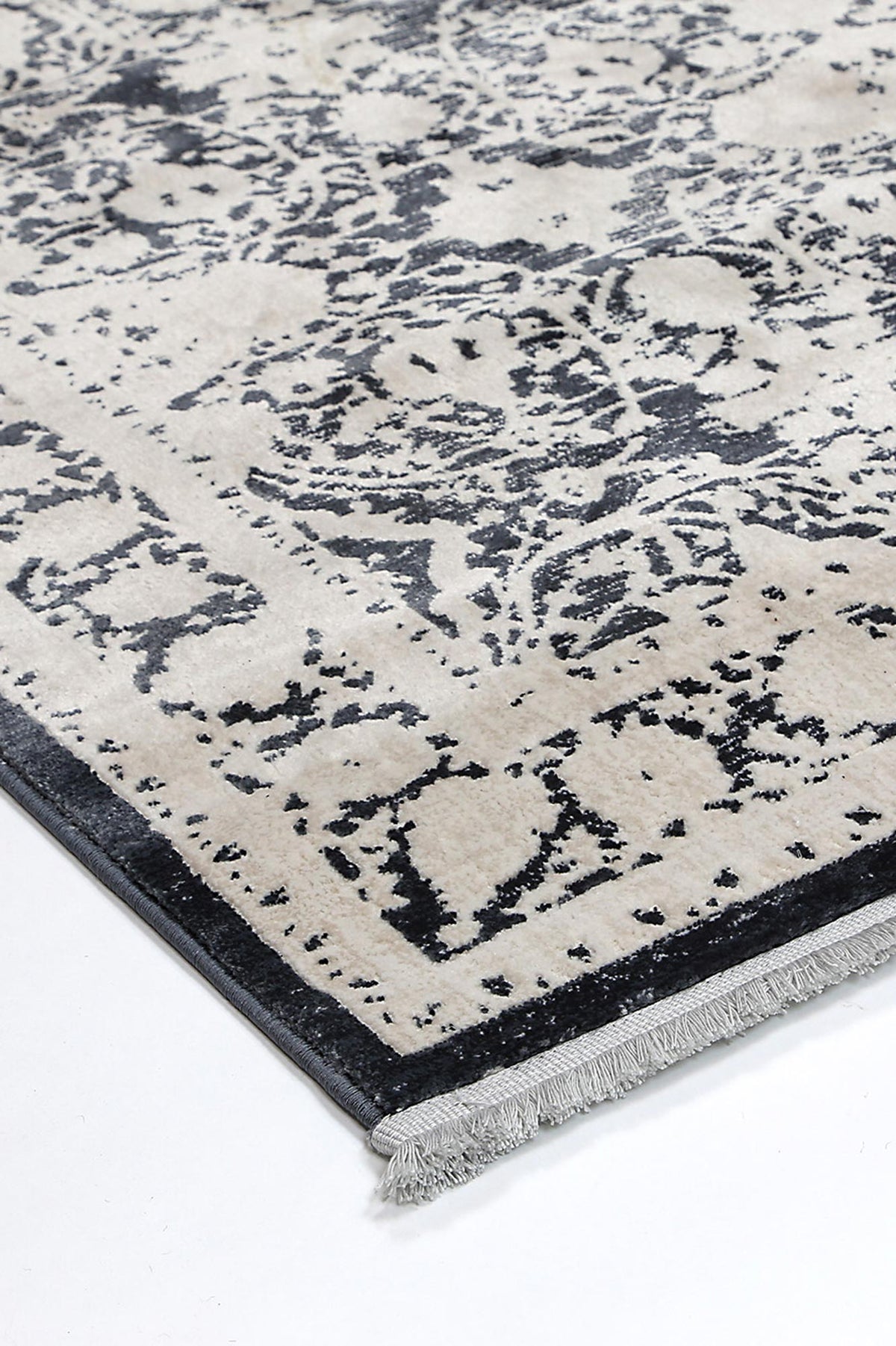 Rapsody Rossini Navy Traditional Rug - 09NAVY – view 4