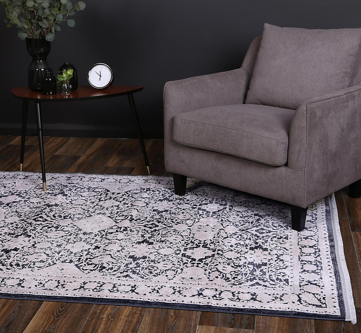Rapsody Rossini Navy Traditional Rug - 09NAVY – view 6