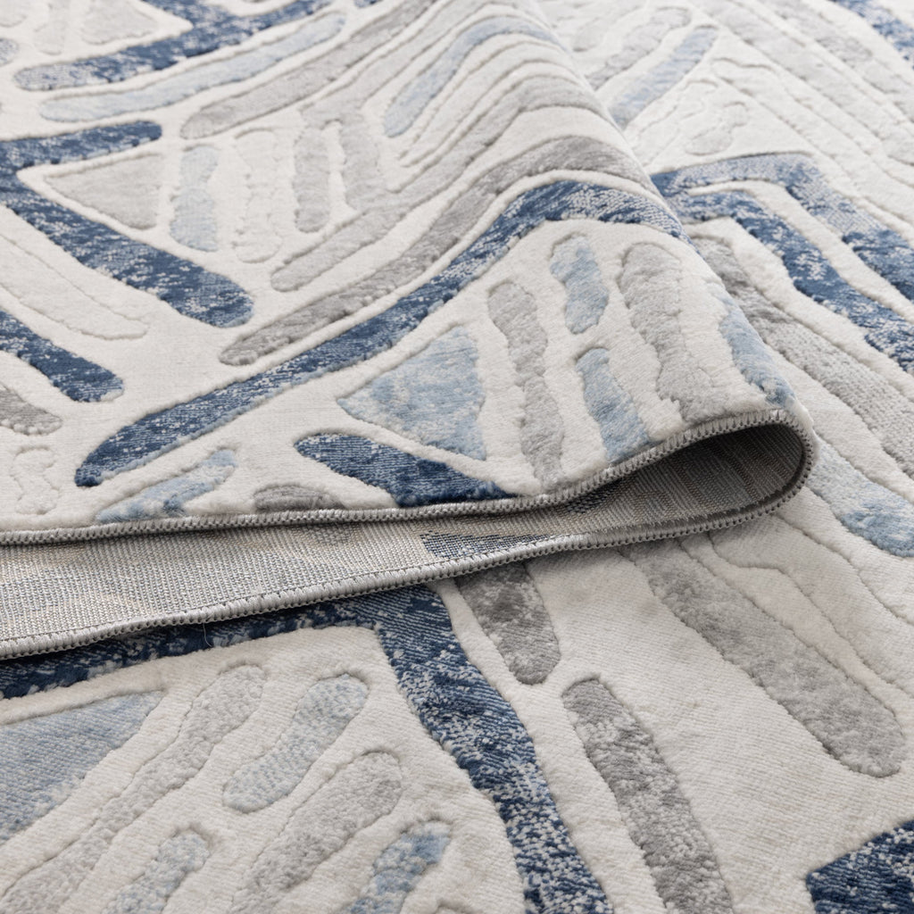 Ruby Blue Grey Diamond Rug – view 4