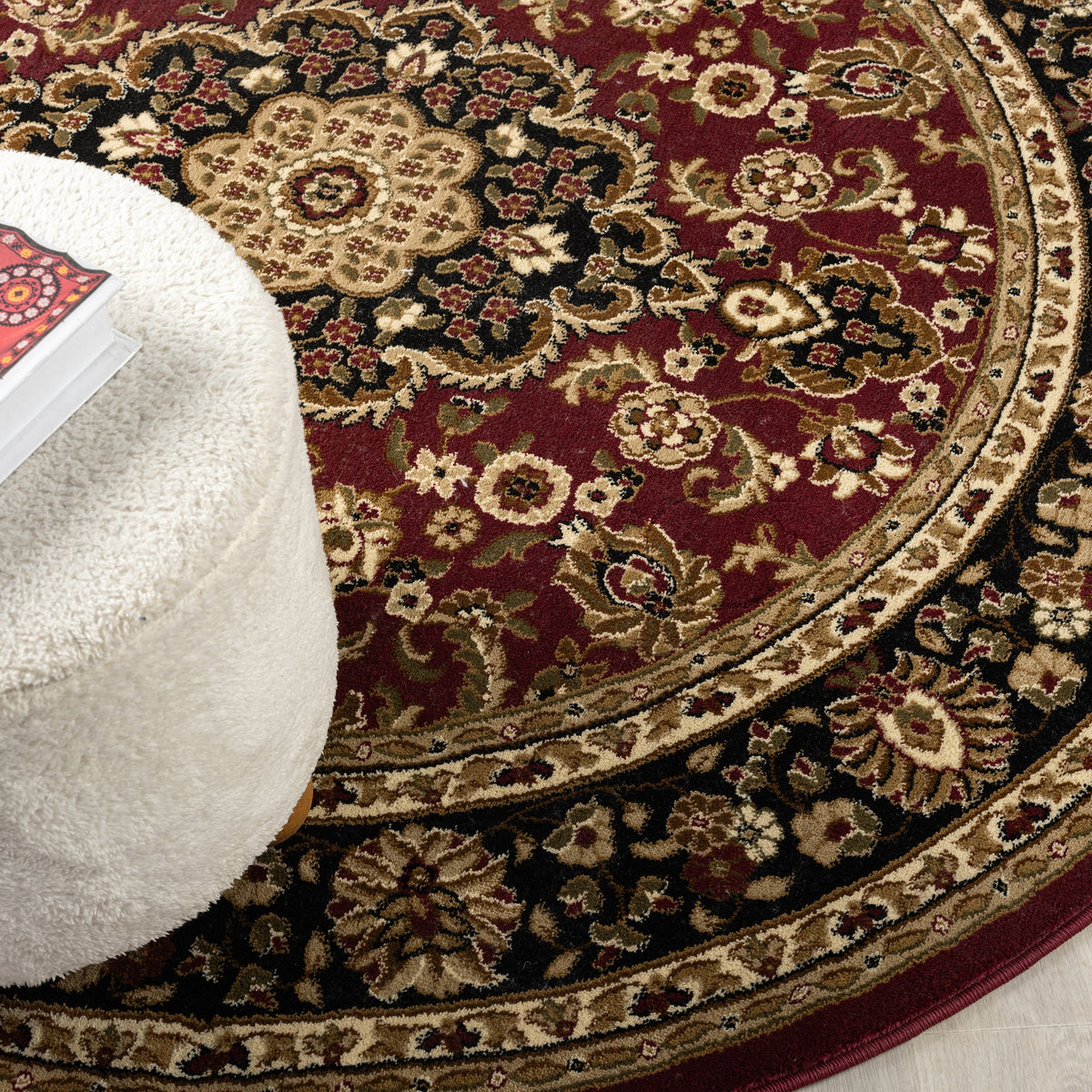 Royal 524 Red Round Traditional Round Rug