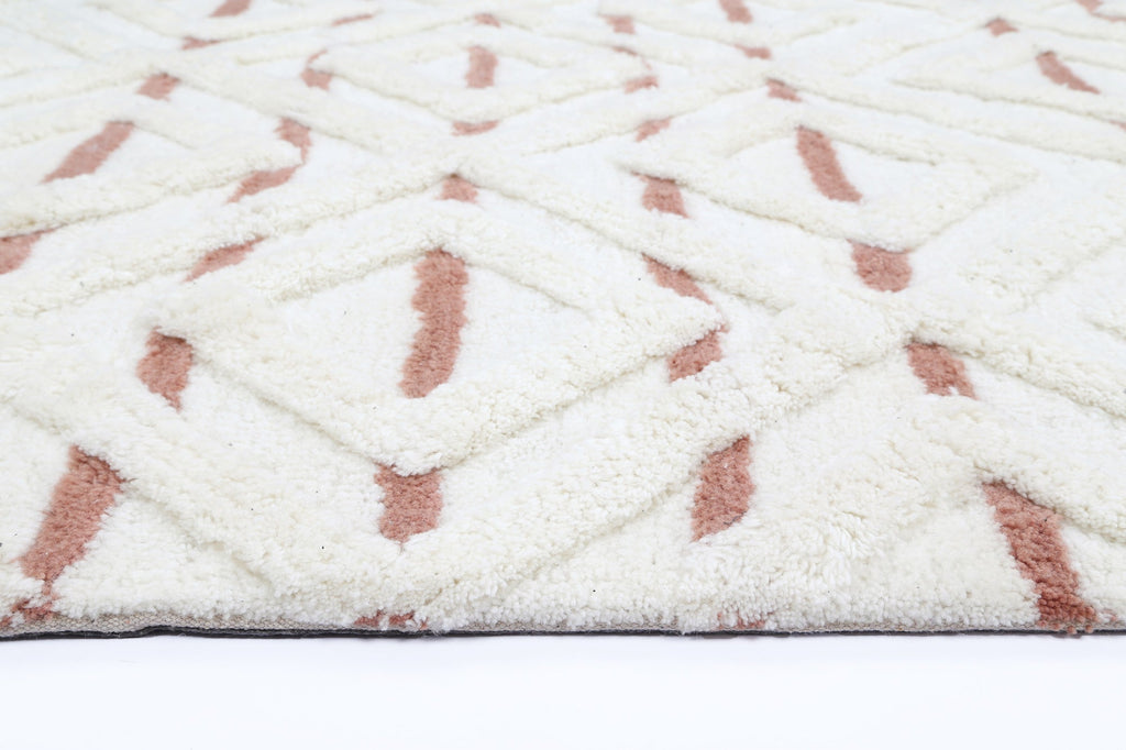 Sonet S3 Peach Wool Tribal Rug – view 4