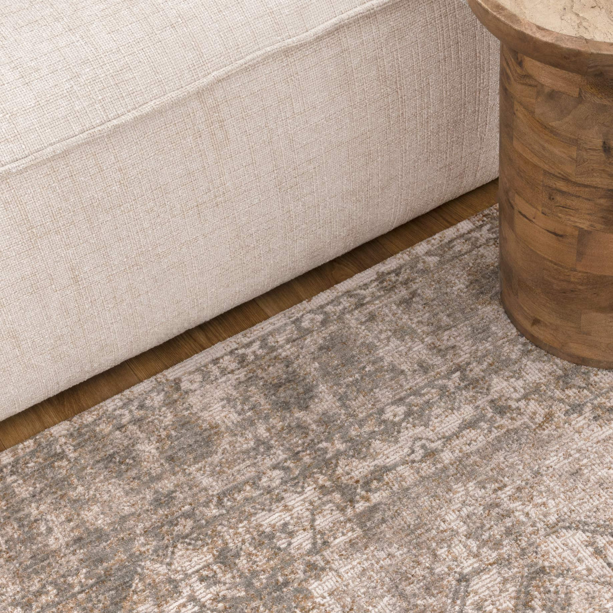 Solenne Cream & Olive Distressed Medallion Vintage Rug - S600 – view 5