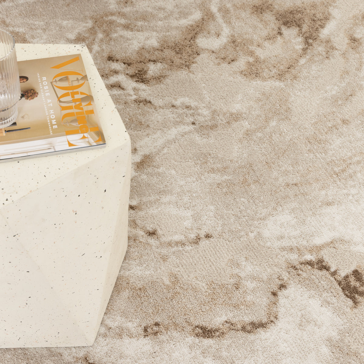 Halo SKY64 Beige Marble Abstract Rug – view 5