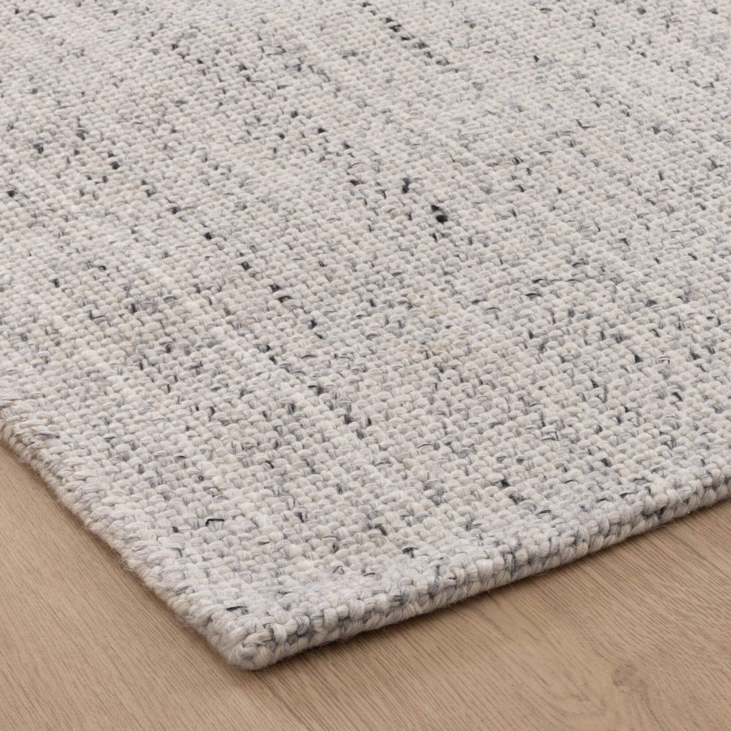 Salar Gunj Smoke Handcrafted Wool Rug - detail 2