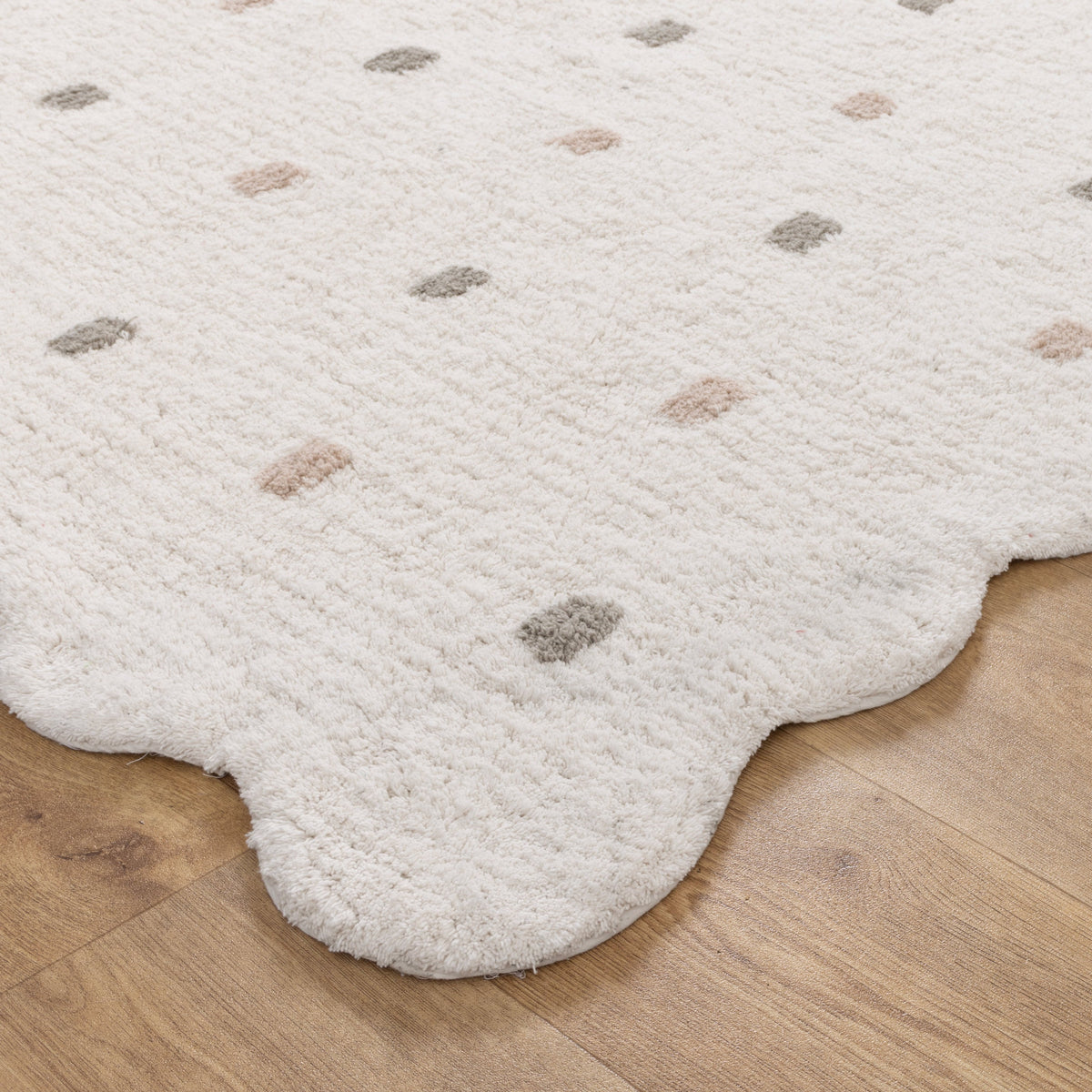 Mellow Rectangle Scalloped Kids Rug White & Multi – view 3
