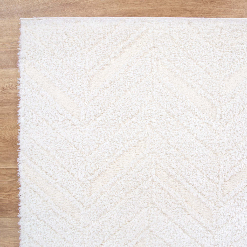 Tender Chevron Cream Shag Rug – view 2